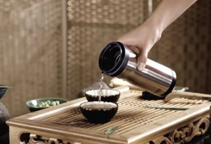 保温杯焖茶叶